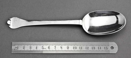 James II Silver Trefid Spoon - First Fifteen London Spoonmakers 1580-1697